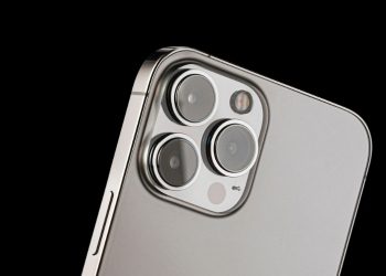 Pixel 8 Pro Big Camera